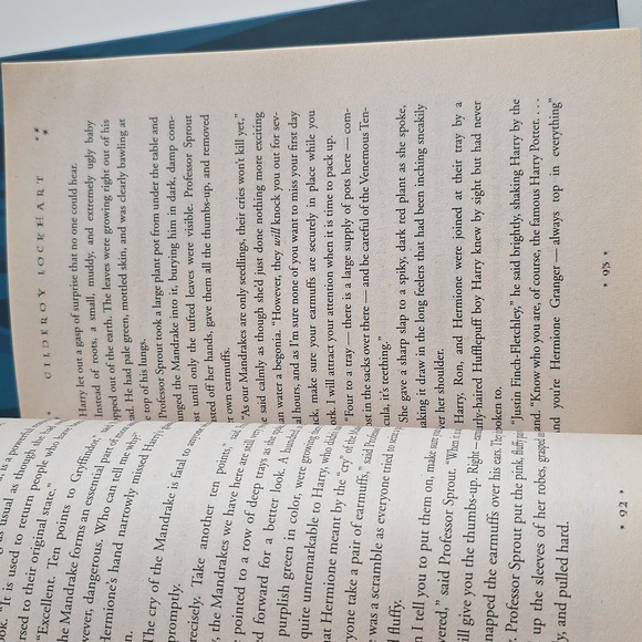 J.K. Rowling - Harry Potter And The Chamber Of Secrets And The Ickabog Book Set - Picture 4 of 10